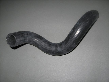 Picture of cooling hose radiator right