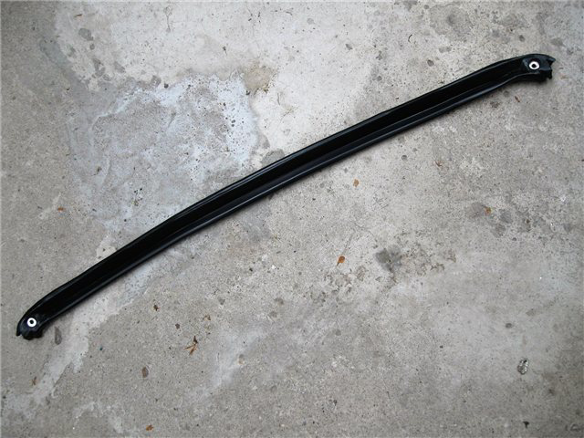Picture of targa top seal rubber front 1976-1988