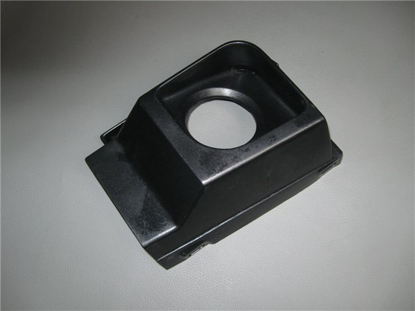 Picture of engine cover fuel filler bezel, left, 1500