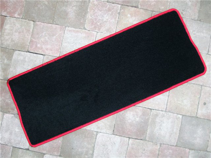 Picture of carpet luggage compartment rear, BLACK with red border