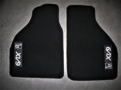 Picture of set of 2 carpet floormats, X 1/9 in SILVER