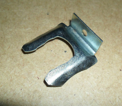 Picture of brake hose clip